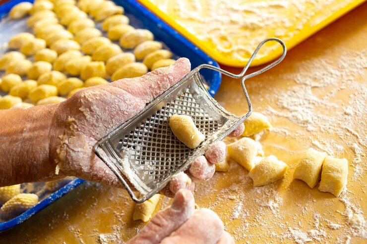 Tortellinatrice: Precision Craftsmanship for Perfect Tortellini Every Time