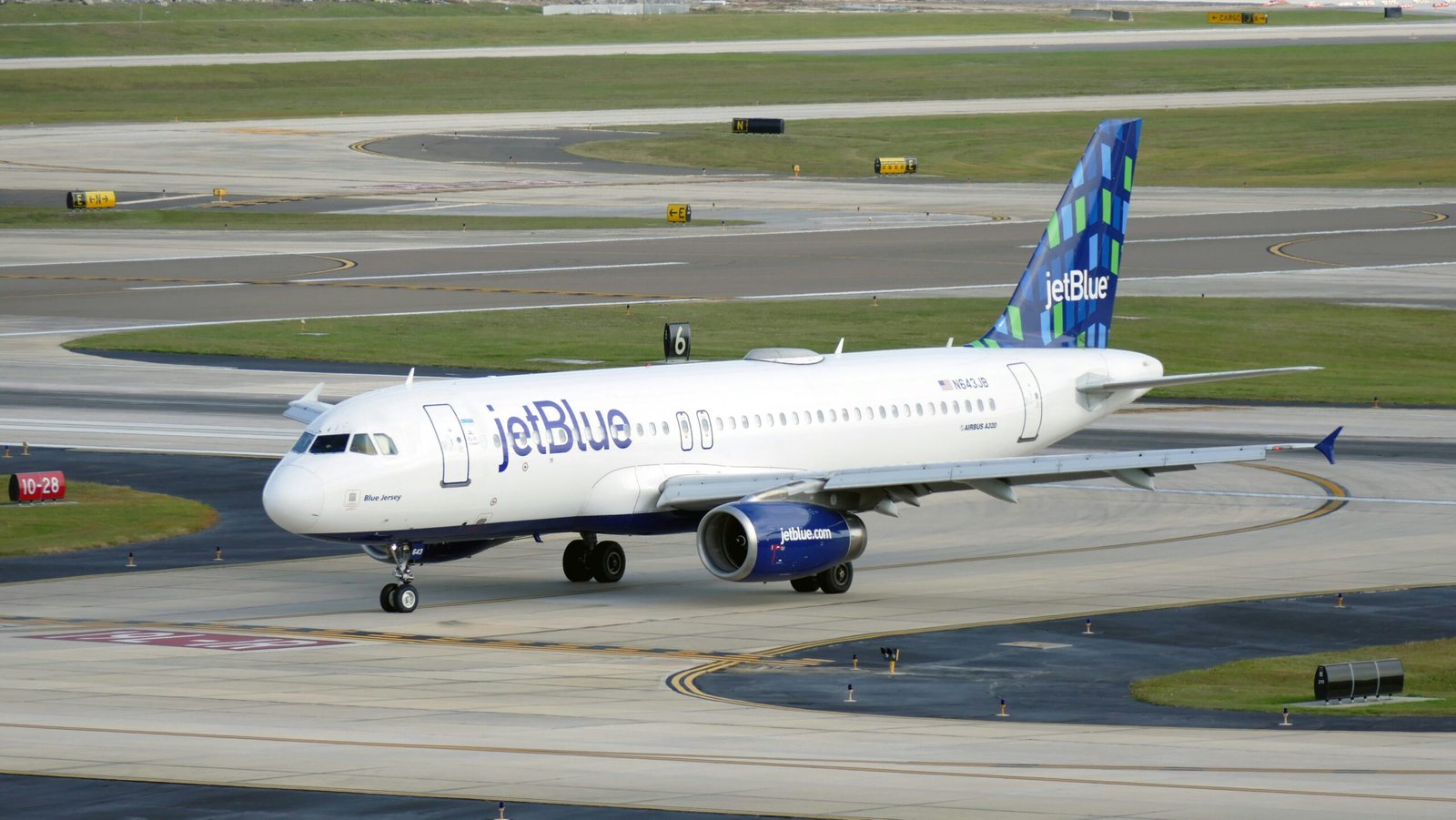 Jacksonville Flight Discontinuations: What Travelers Need to Know in 2025