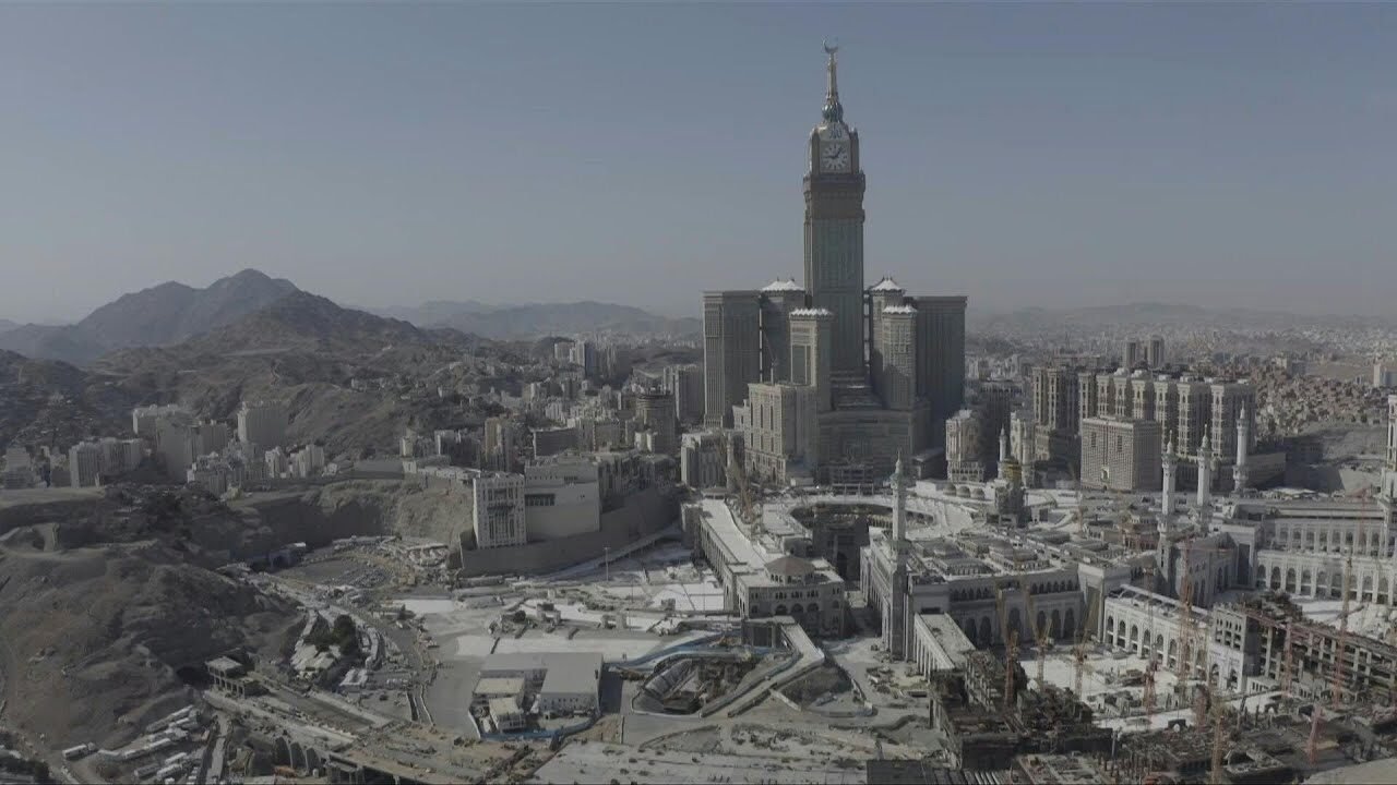 Visiting Holy Landmarks in Saudi Arabia Without Overspending