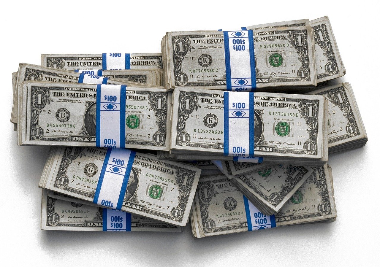4399.00 USD to PKR – Live Dollar to Rupee Conversion