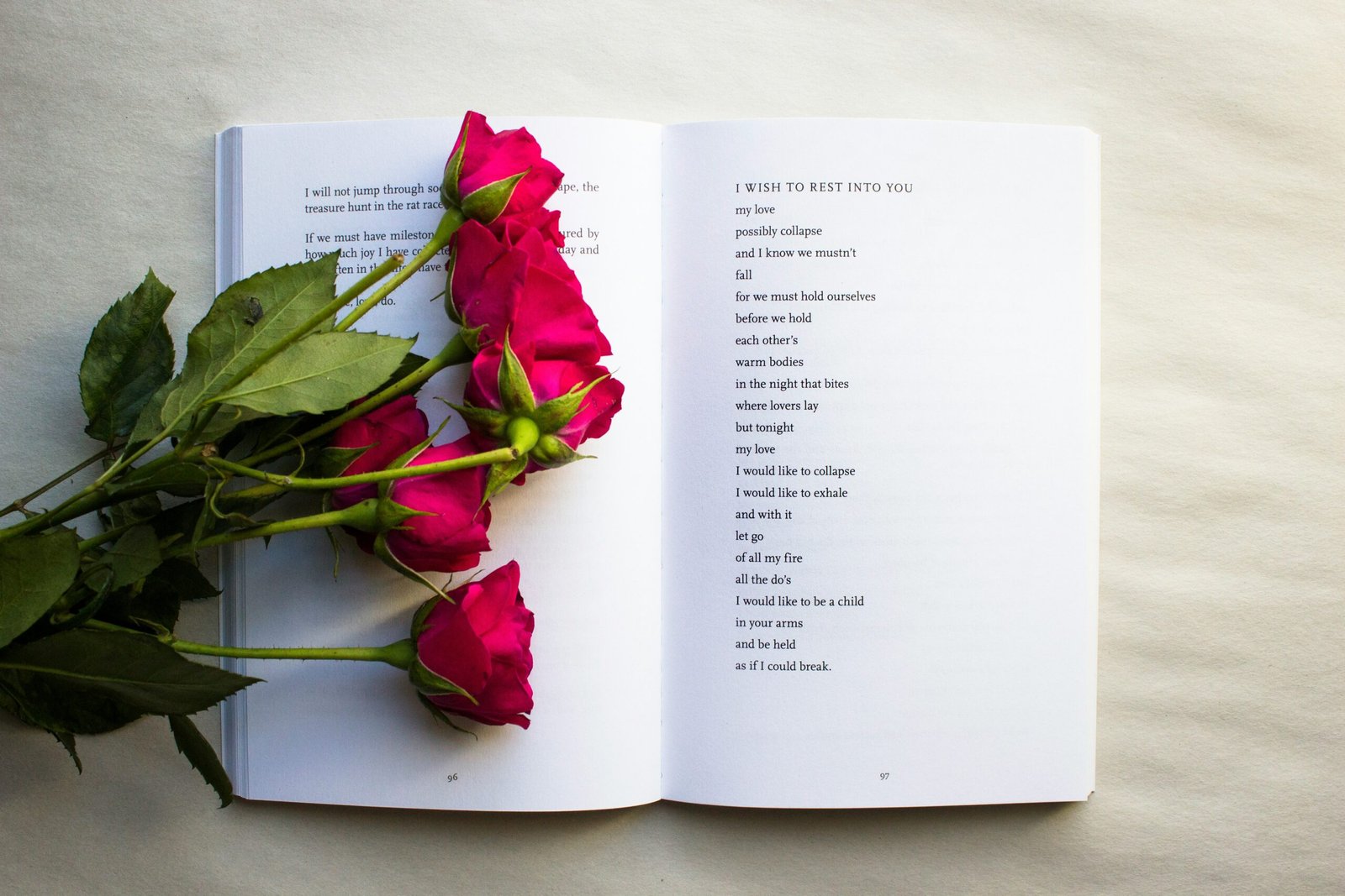 Short Poems: A Collection of Simple Yet Powerful Verses